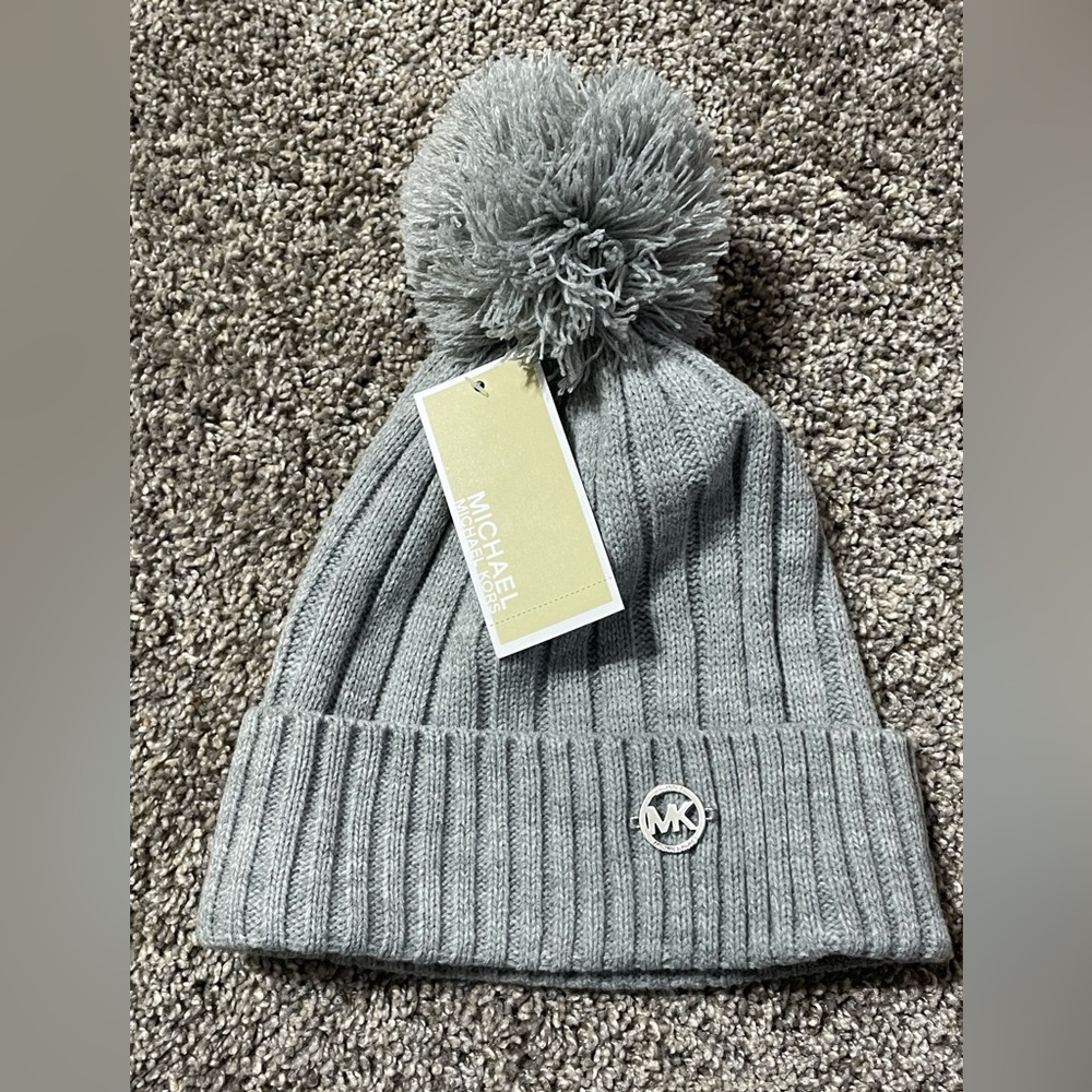 Michael Kors Ribbed Grey Beanie‎ Women's Hat with Pom Pom One Size NWT